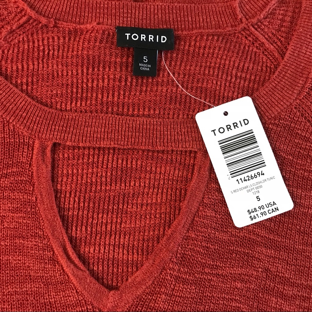 🚫SOLD🚫 Torrid Keyhole Pullover Tunic 5X - Picture 5 of 7
